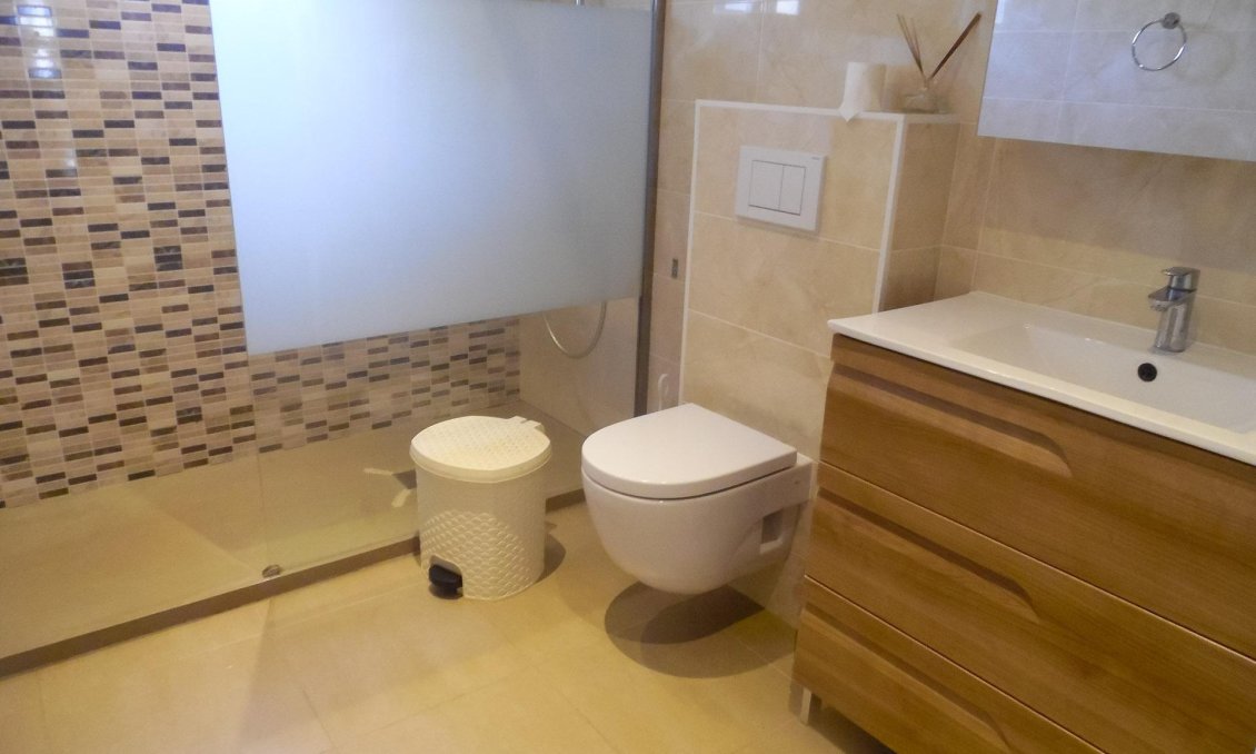 Wiederverkauf - Villa -
Alfas del Pí - Costa Blanca