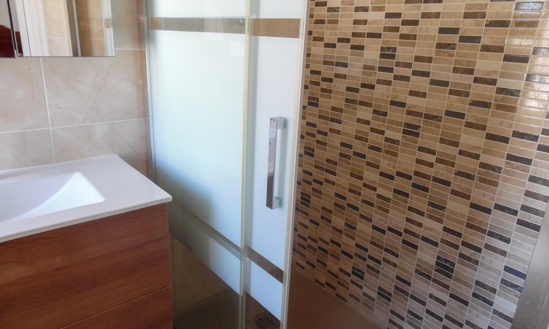 Wiederverkauf - Villa -
Alfas del Pí - Costa Blanca