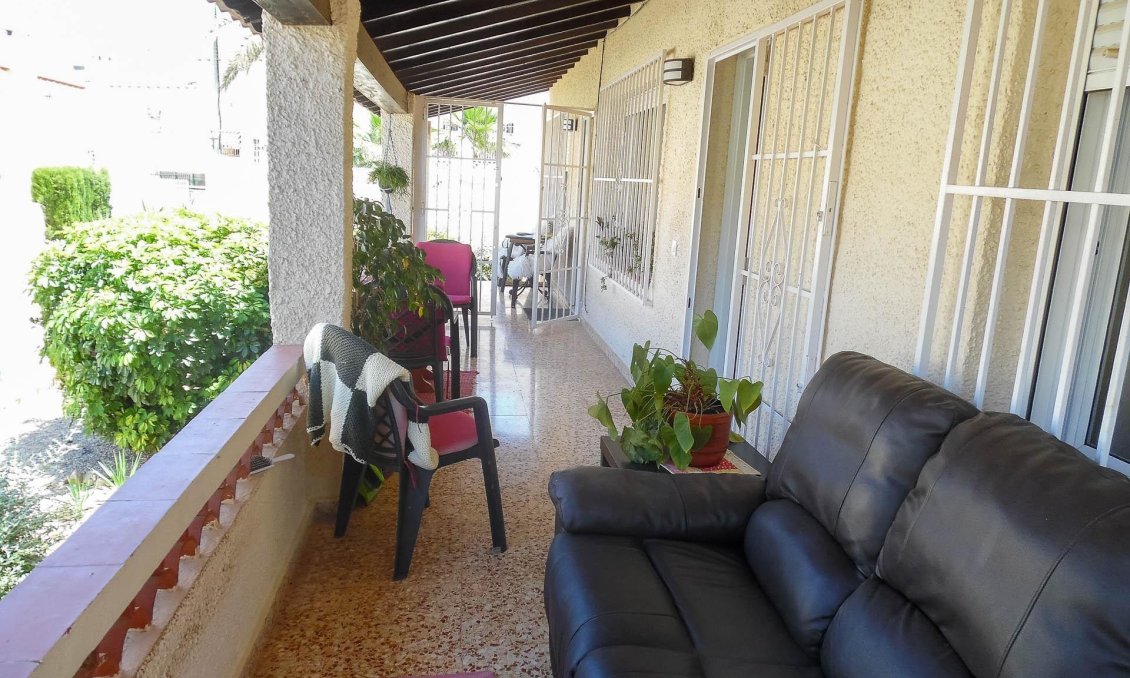 Wiederverkauf - Villa -
Alfas del Pí - Costa Blanca