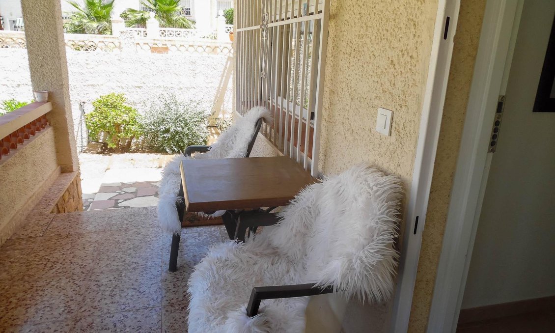 Wiederverkauf - Villa -
Alfas del Pí - Costa Blanca