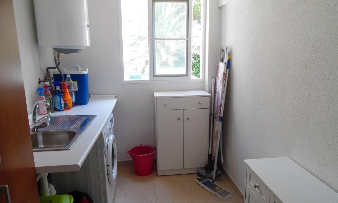 Wiederverkauf - Villa -
Alfas del Pí - Costa Blanca