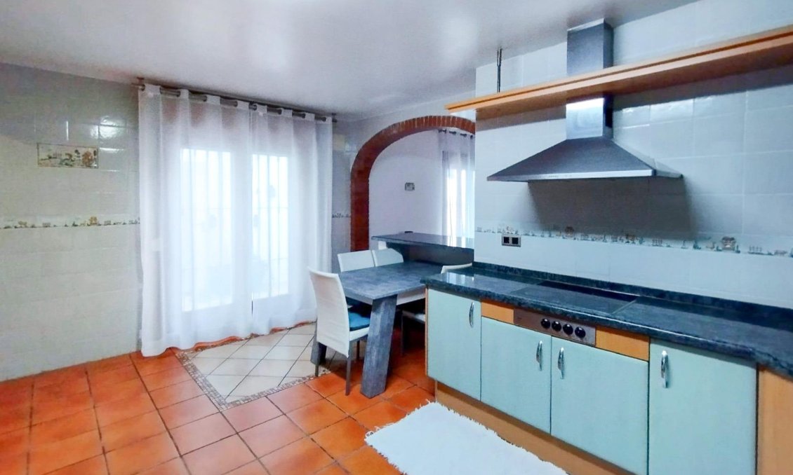 Revente - Villa -
Alfas del Pí - Costa Blanca