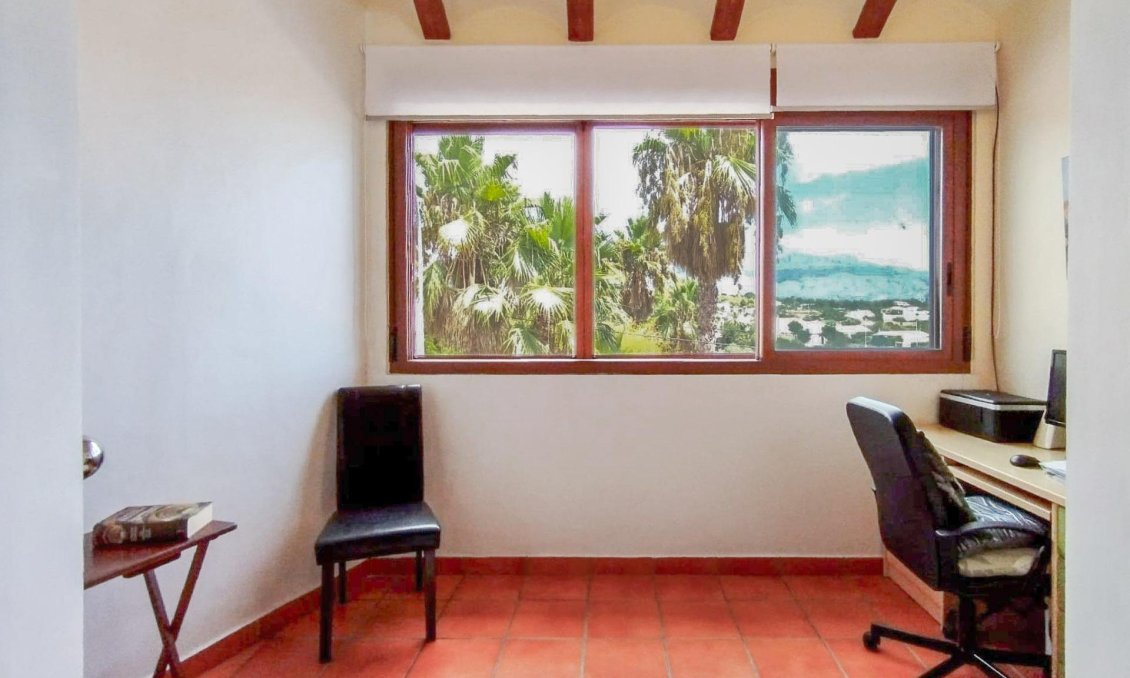 Revente - Villa -
Alfas del Pí - Costa Blanca