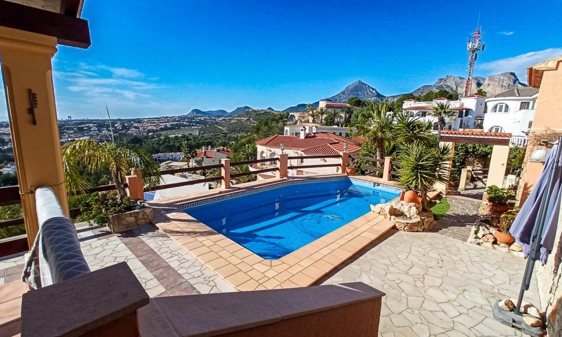 Segunda mano - Villa -
Alfas del Pí - Costa Blanca