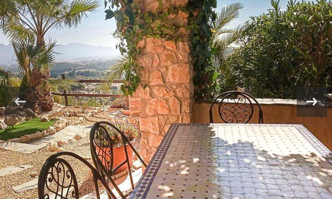 Segunda mano - Villa -
Alfas del Pí - Costa Blanca