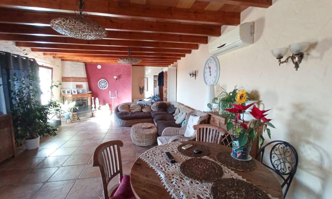 Segunda mano - Villa -
Alfas del Pí - Costa Blanca