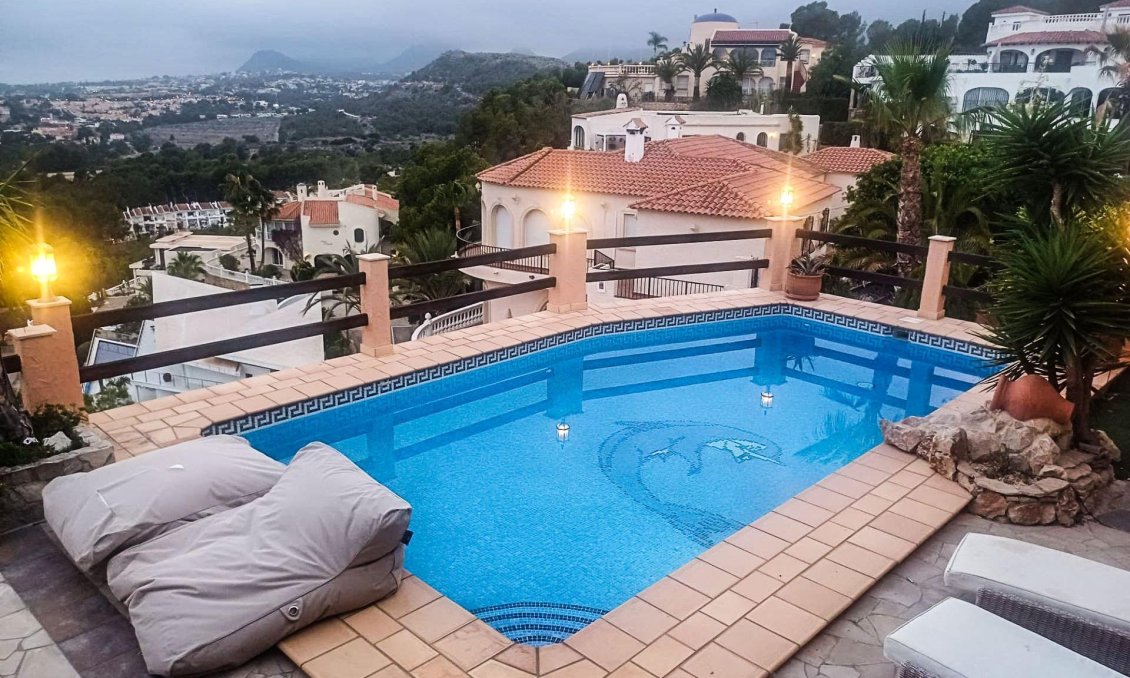 Segunda mano - Villa -
Alfas del Pí - Costa Blanca