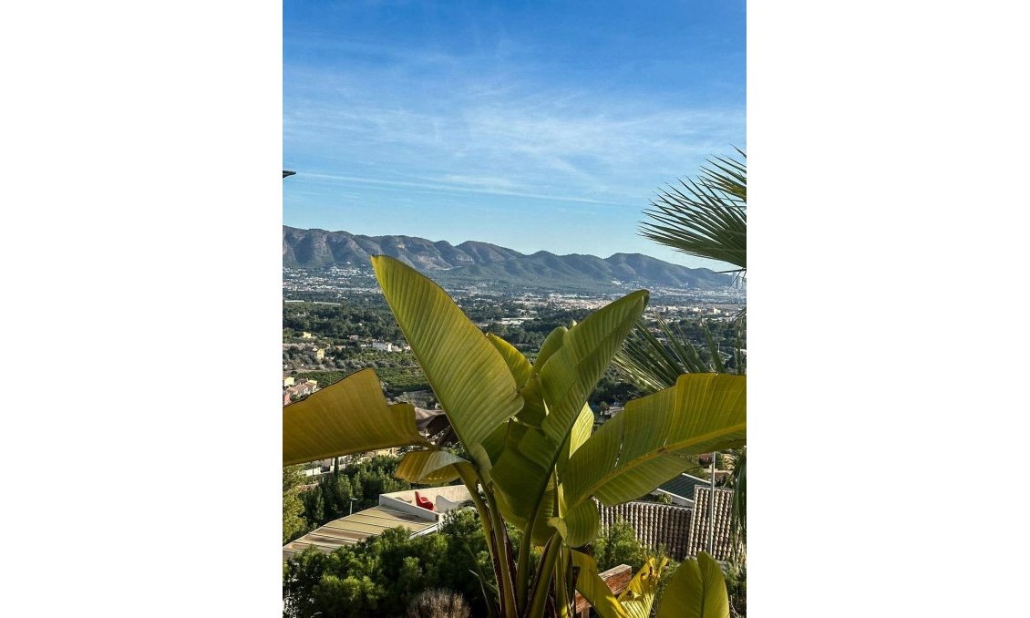 Segunda mano - Villa -
Alfas del Pí - Costa Blanca