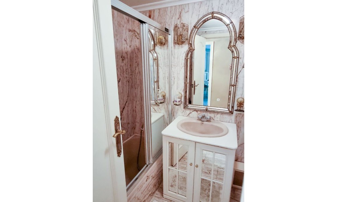 Revânzare - Apartament -
Benidorm - Costa Blanca