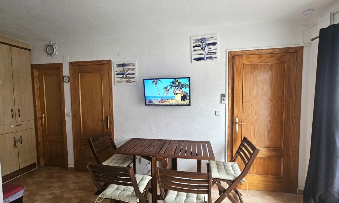 Resale - Bungalow -
Torrevieja - Los Balcones