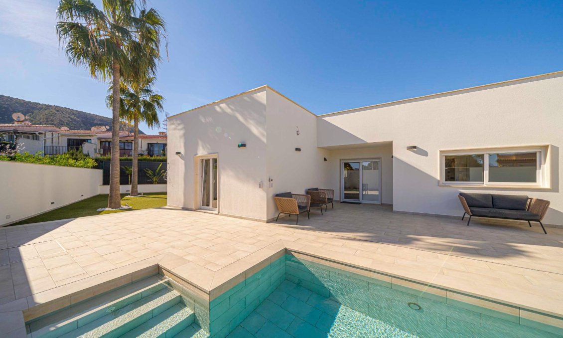 Revente - Villa -
Alfas del Pí - Costa Blanca