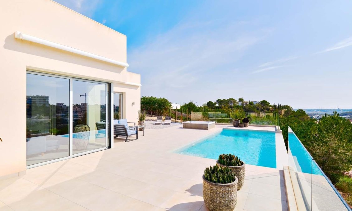 Wiederverkauf - Villa -
Orihuela - Las Colinas Golf