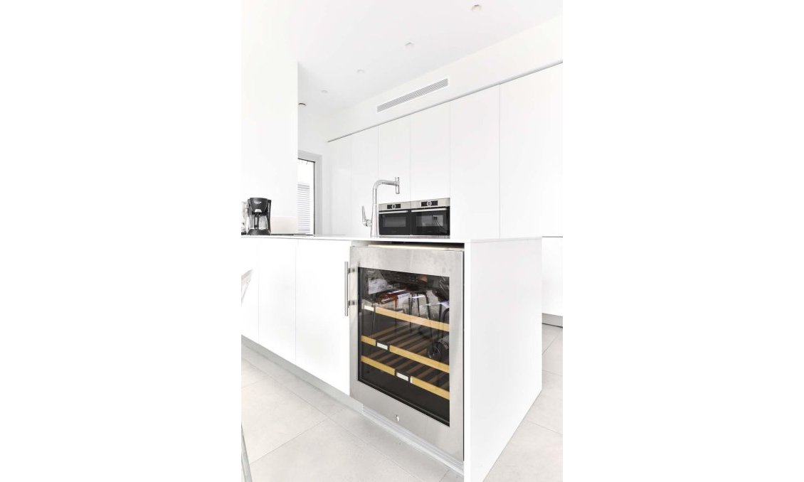 Wiederverkauf - Villa -
Orihuela - Las Colinas Golf