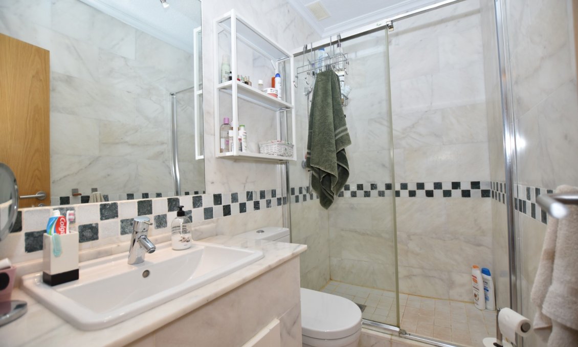 Segunda mano - Bungalow -
Algorfa - Inland