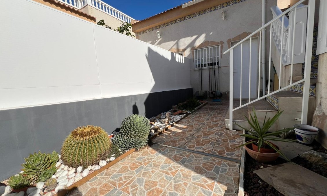 Segunda mano - Town House -
Algorfa - Inland