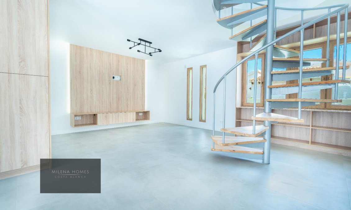 Használt Ingatlanok - Villa -
Cabo Roig