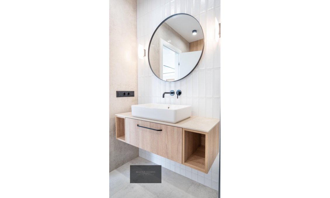 Használt Ingatlanok - Villa -
Cabo Roig