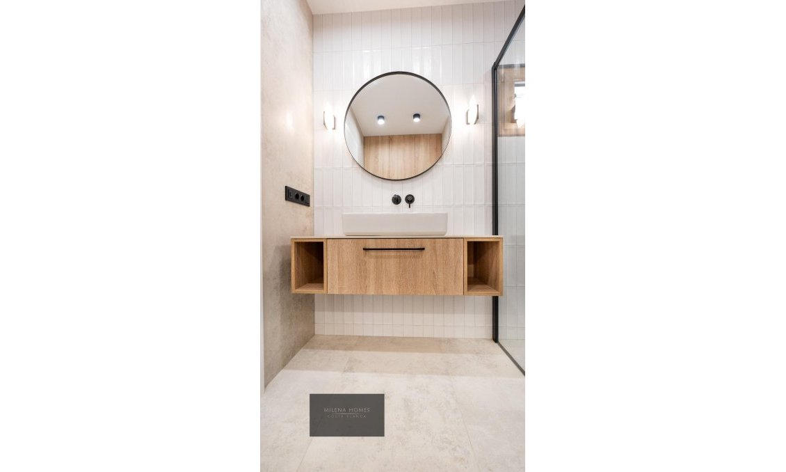 Használt Ingatlanok - Villa -
Cabo Roig