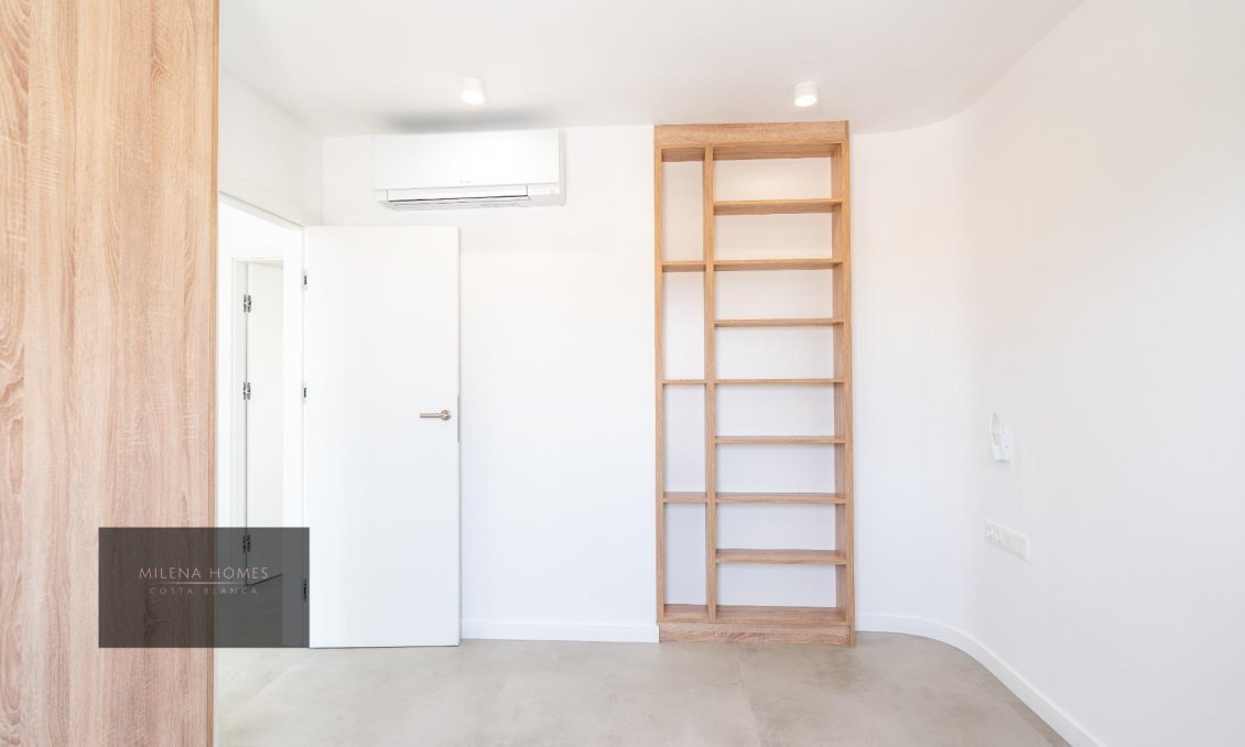 Használt Ingatlanok - Villa -
Cabo Roig