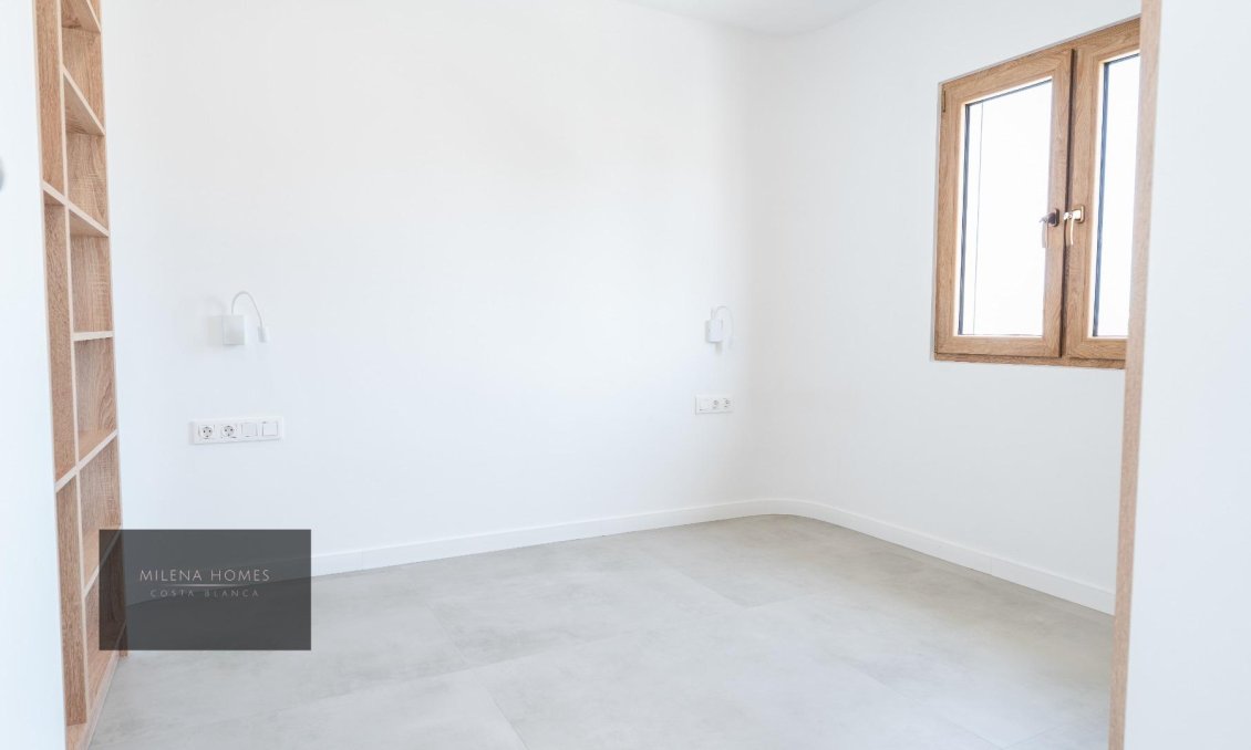 Használt Ingatlanok - Villa -
Cabo Roig