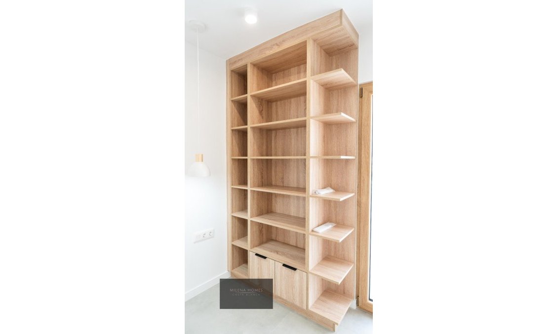 Használt Ingatlanok - Villa -
Cabo Roig