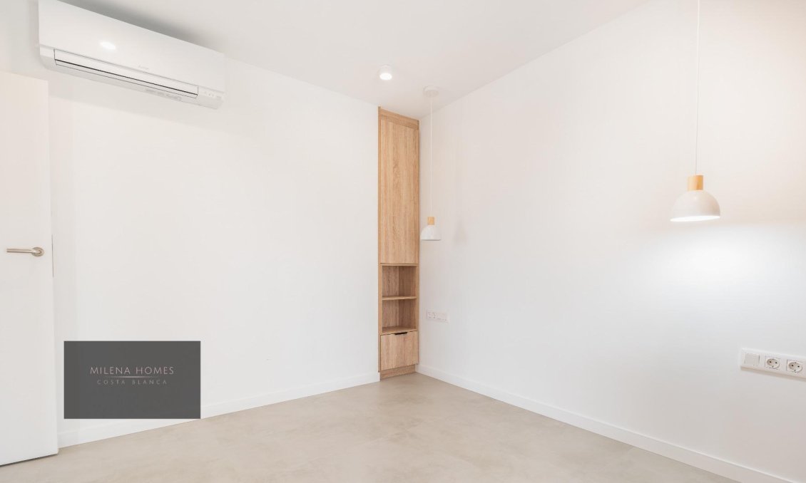 Használt Ingatlanok - Villa -
Cabo Roig