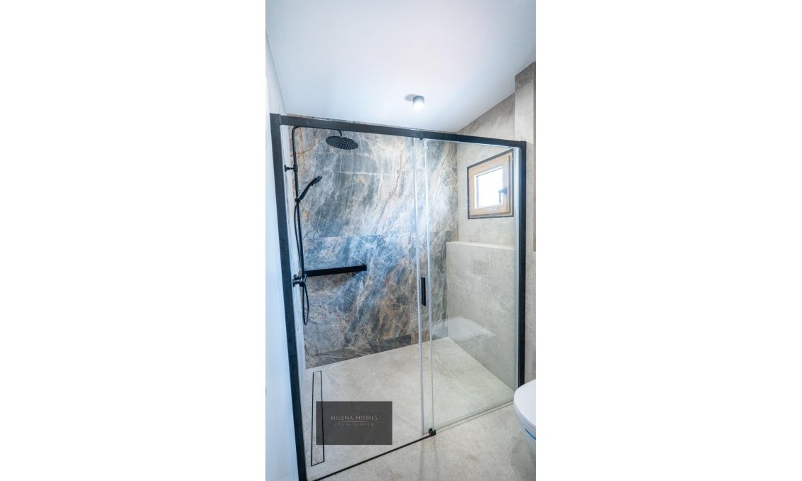 Használt Ingatlanok - Villa -
Cabo Roig