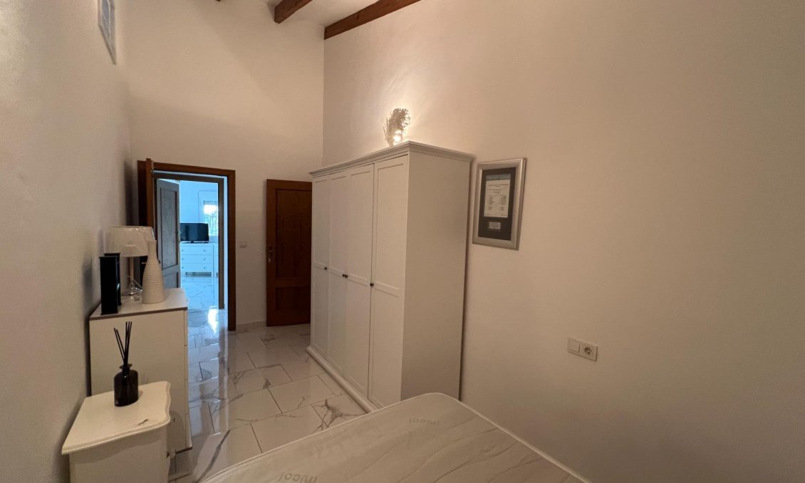 Wiederverkauf - Villa -
Dolores - Comunidad Valenciana