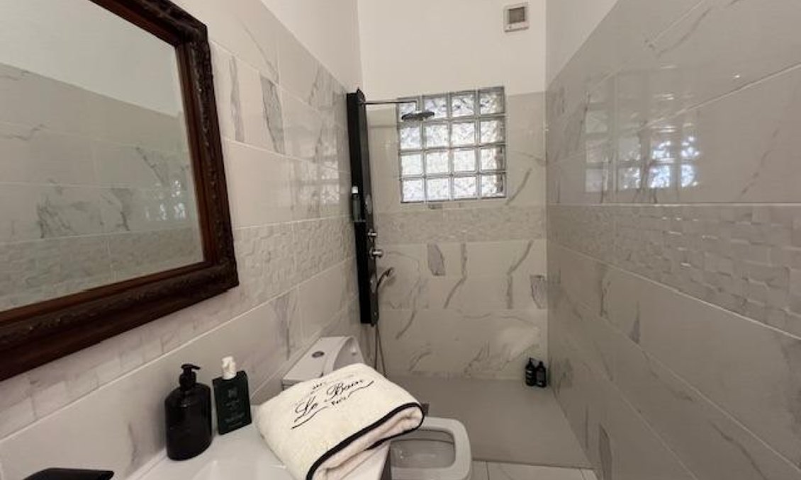 Wiederverkauf - Villa -
Dolores - Comunidad Valenciana