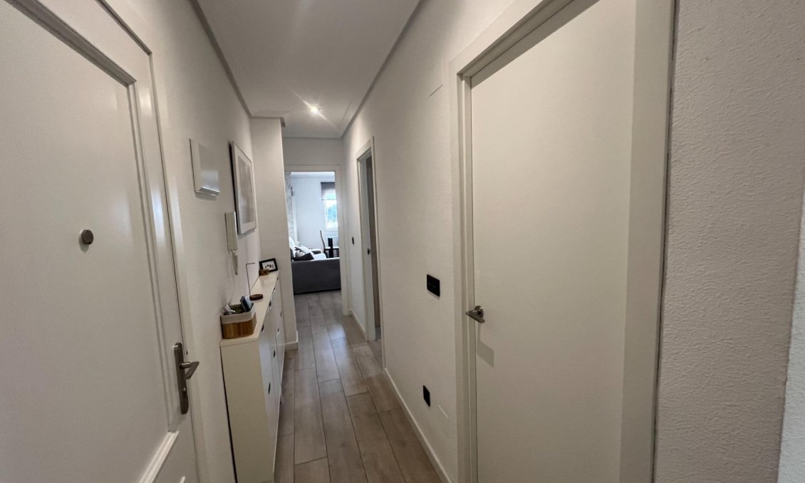 Segunda mano - Apartamento -
Dolores - Alcalde Jose Rodriguez