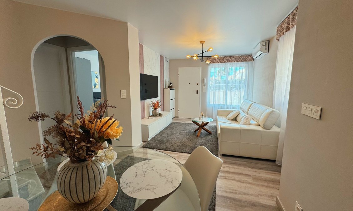 Revânzare - Town House -
Ciudad Quesada - Costa Blanca