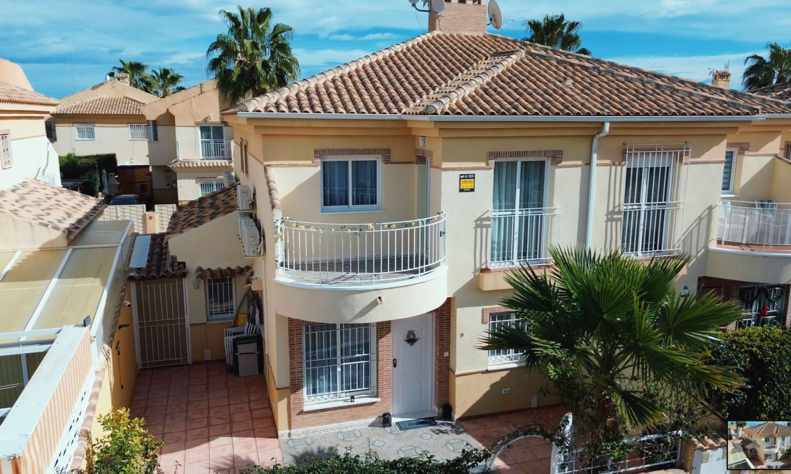 Revânzare - Town House -
Ciudad Quesada - Costa Blanca