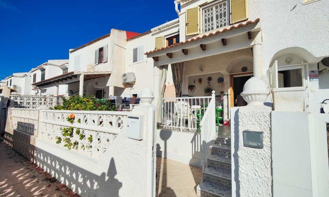 Wiederverkauf - Town House -
Torrevieja - Costa Blanca