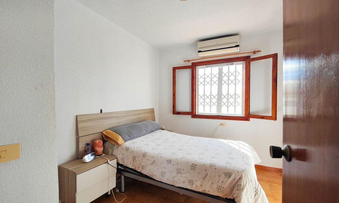 Wiederverkauf - Town House -
Torrevieja - Costa Blanca