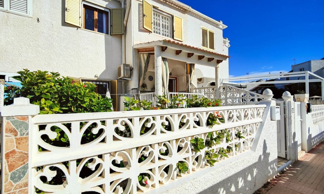 Wiederverkauf - Town House -
Torrevieja - Costa Blanca