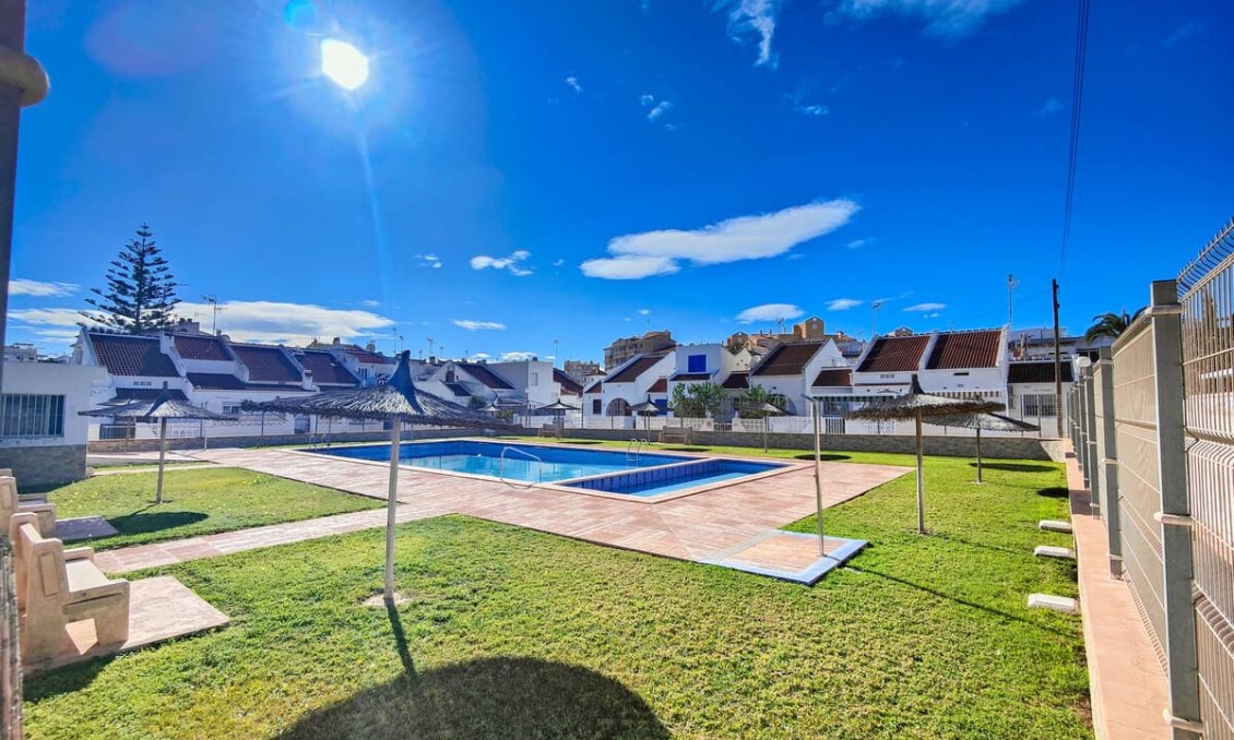 Wiederverkauf - Town House -
Torrevieja - Costa Blanca