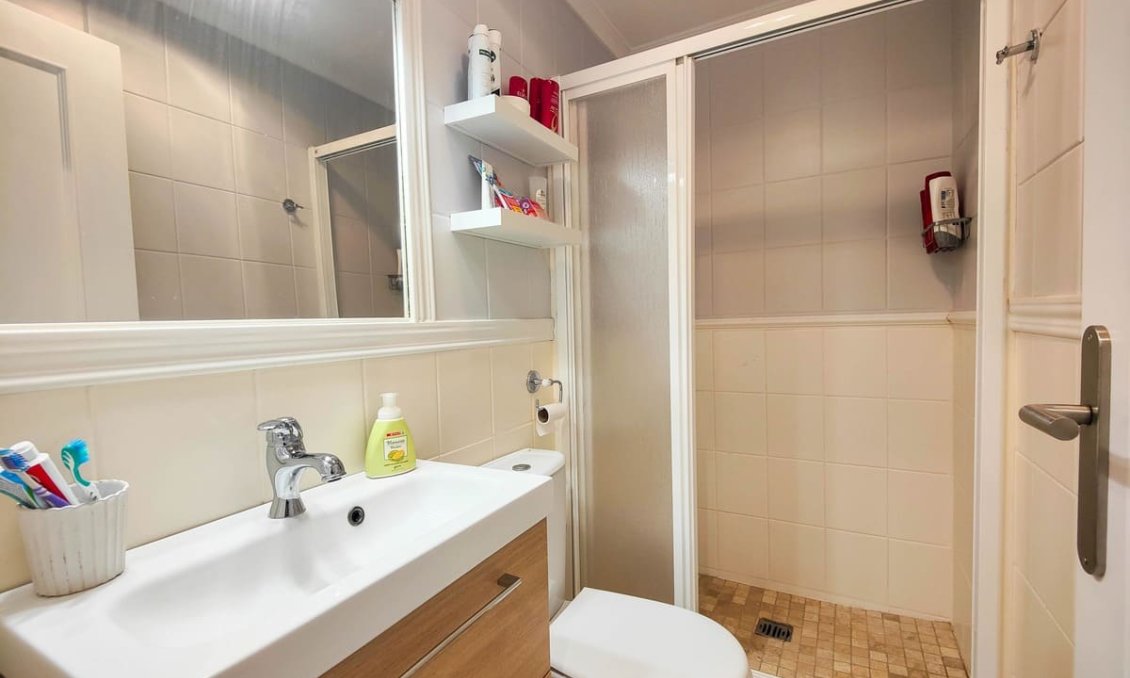 Wiederverkauf - Wohnung -
Torrevieja - Costa Blanca