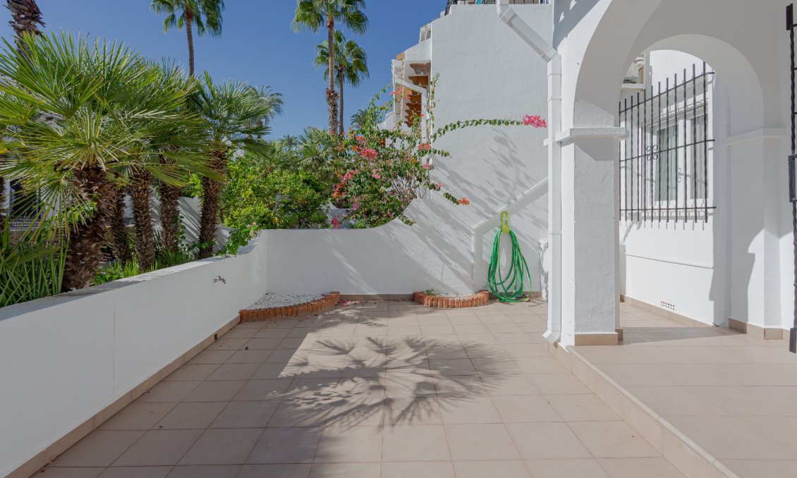Wiederverkauf - Villa -
Orihuela Costa - Costa Blanca