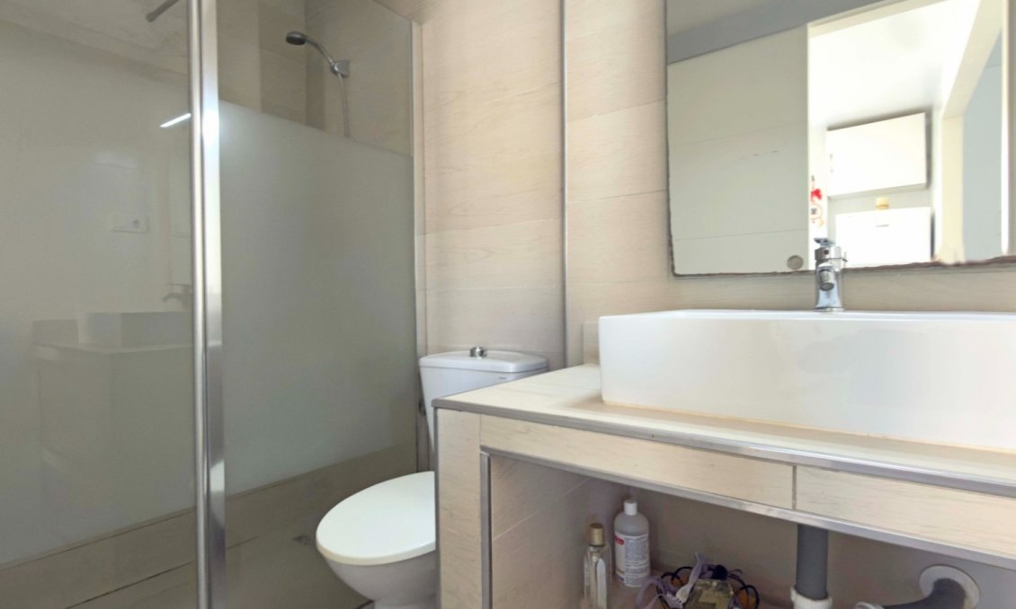 Wiederverkauf - Wohnung -
Torrevieja - Costa Blanca