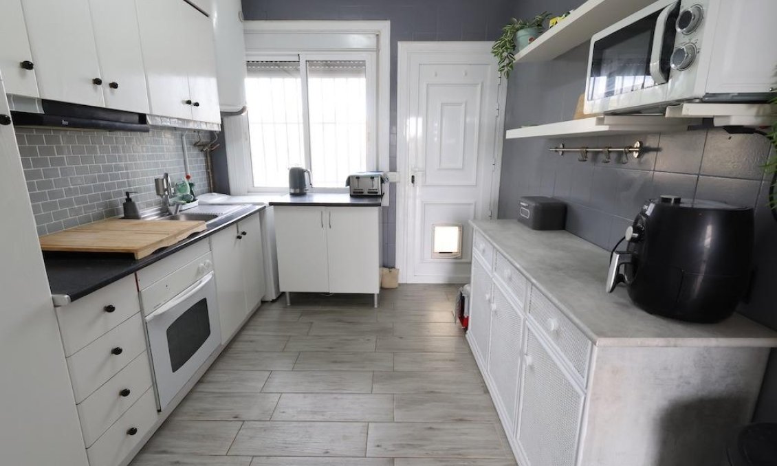 Wiederverkauf - Bungalow -
Orihuela Costa - Costa Blanca