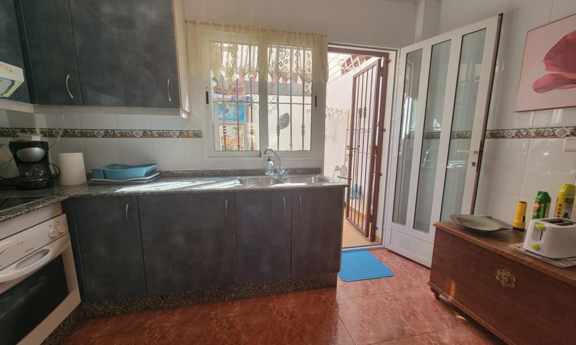 Revânzare - Town House -
Orihuela Costa - Playa Flamenca