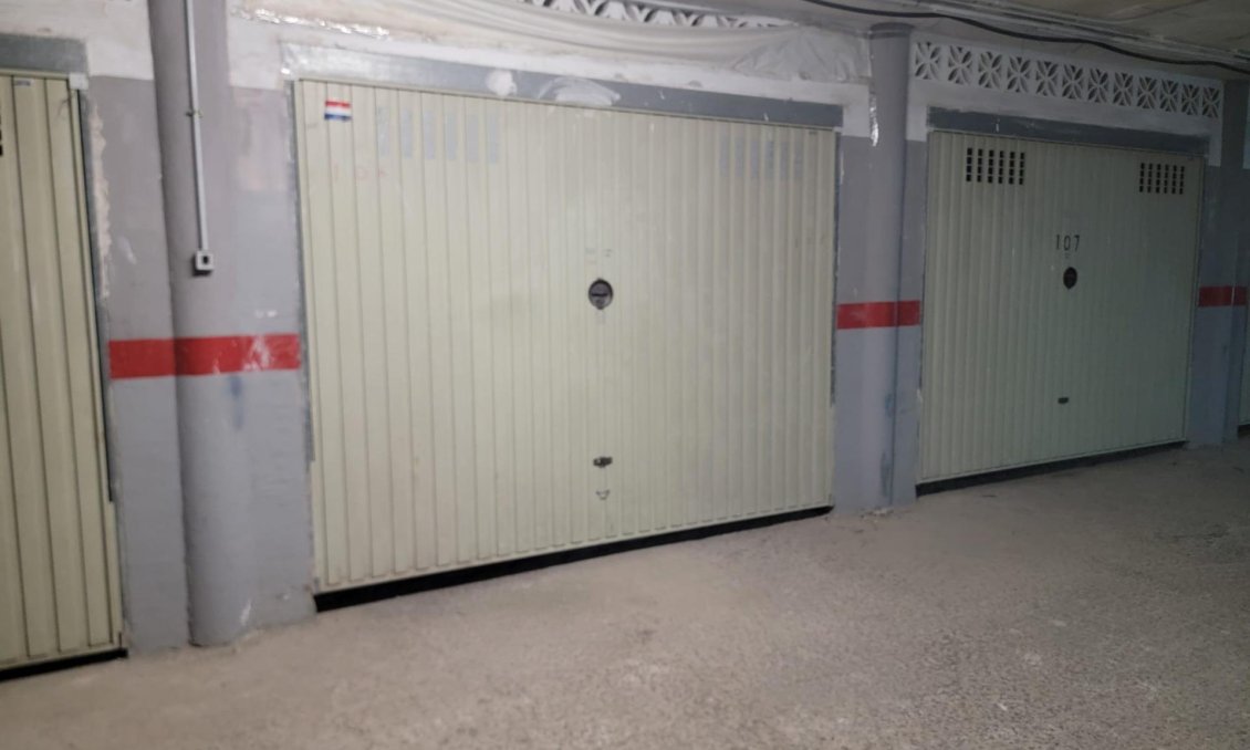 Revânzare - Town House -
Orihuela Costa - Playa Flamenca