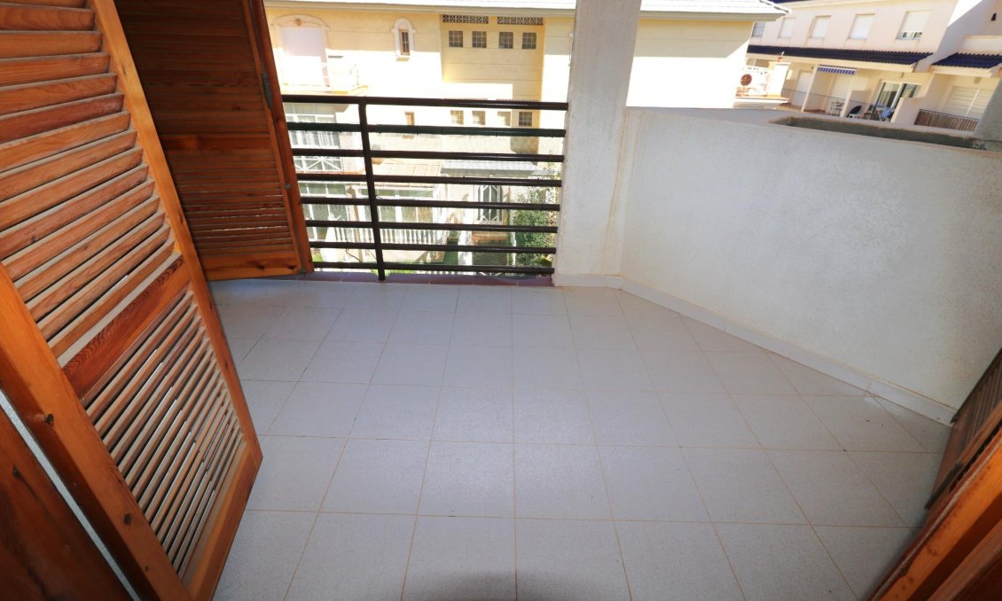 Használt Ingatlanok - Apartman -
Torrevieja - La Veleta