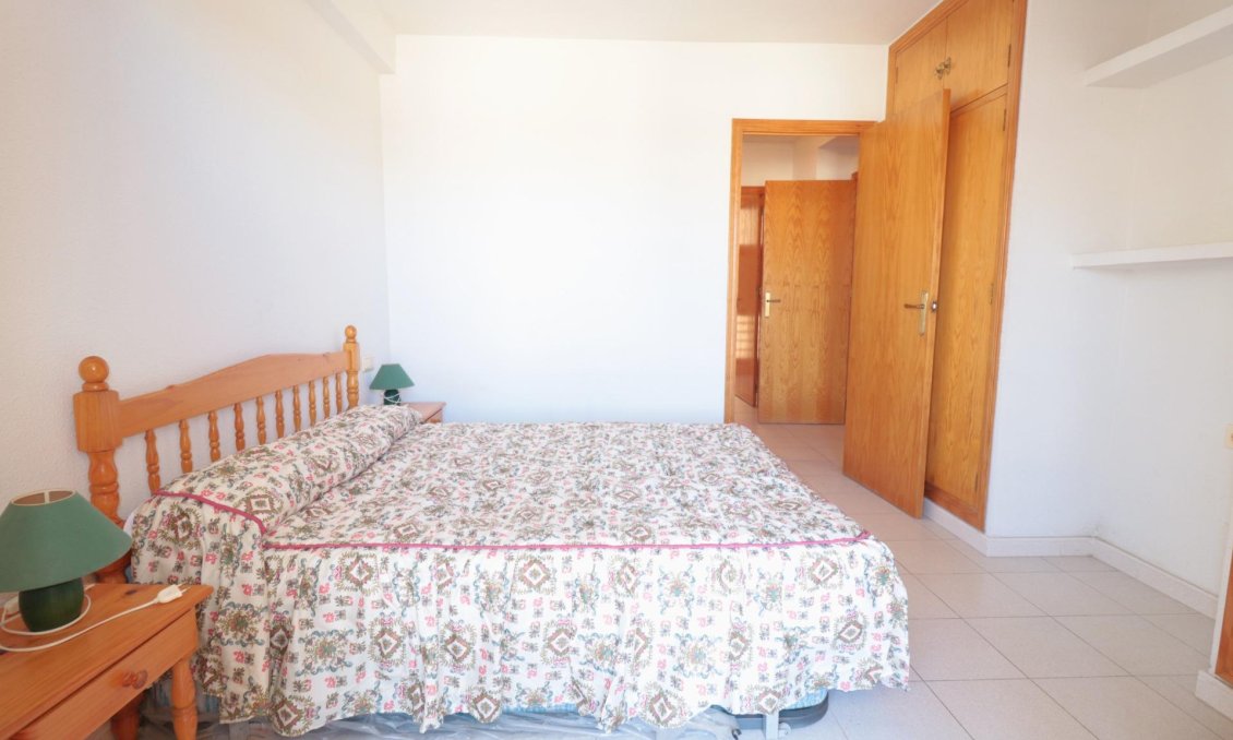 Használt Ingatlanok - Apartman -
Torrevieja - La Veleta
