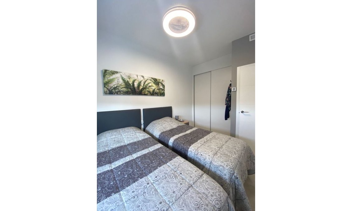 Revânzare - Apartament -
Dehesa de Campoamor - Las Filipinas