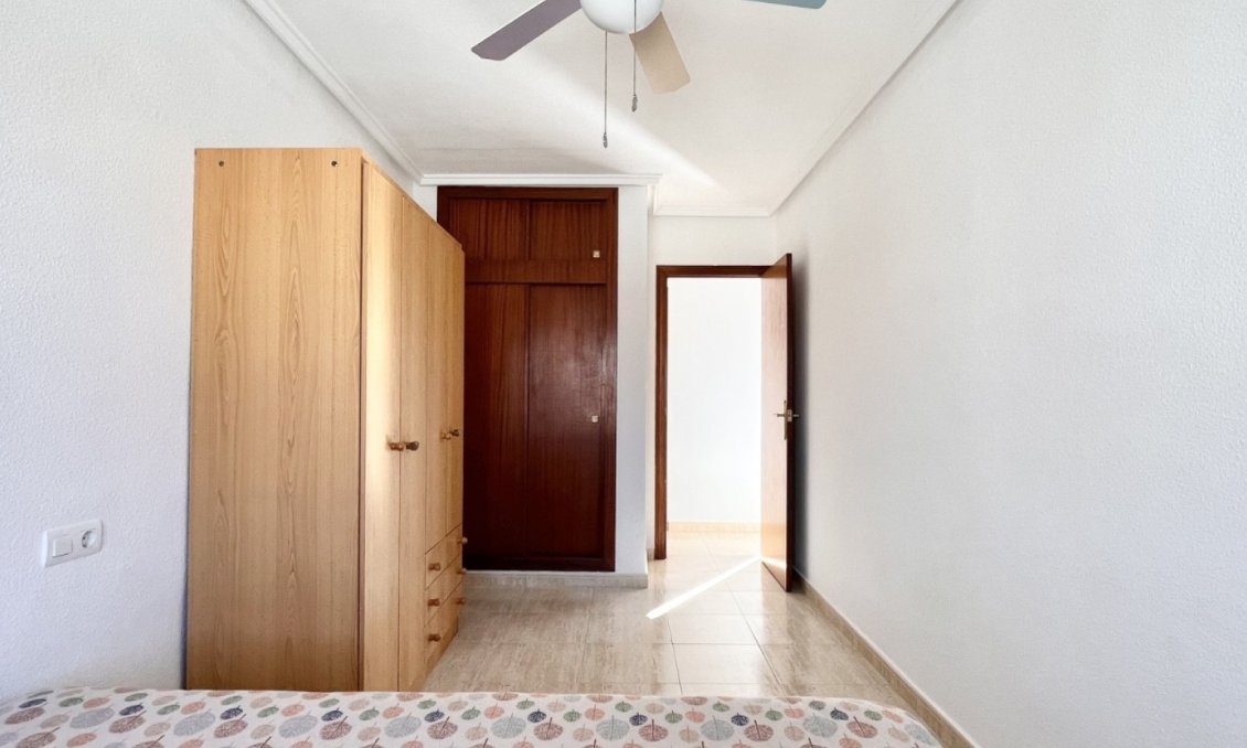 Revânzare - Town House -
Torrevieja - Costa Blanca