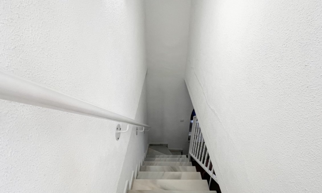 Revânzare - Town House -
Torrevieja - Costa Blanca