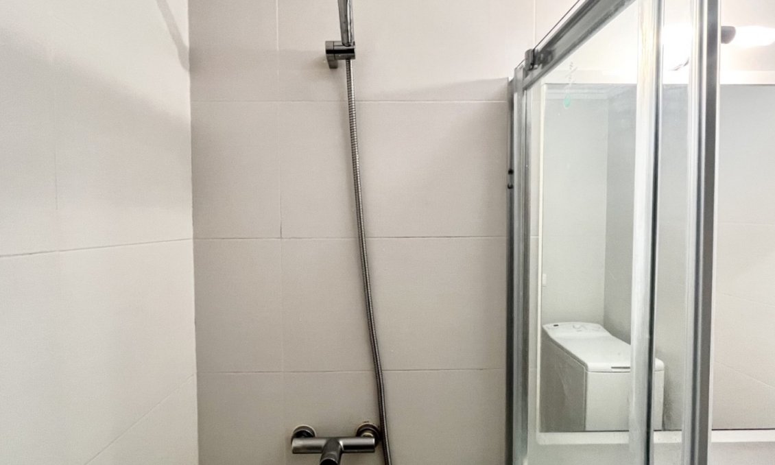 Revânzare - Town House -
Torrevieja - Costa Blanca