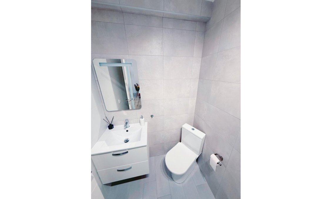 Revente - Appartement -
Torrevieja - Playa del Cura