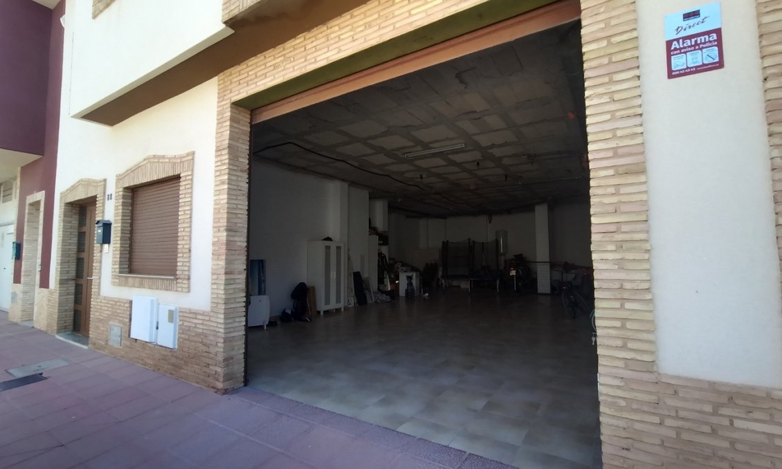 Revente - Town House -
Roldan - Inland